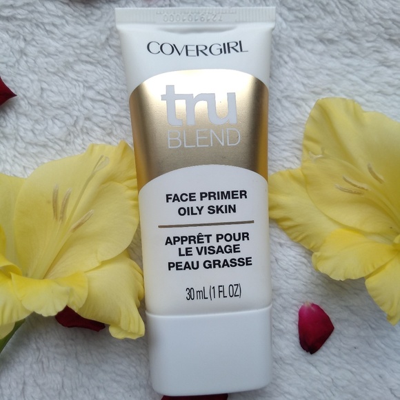 COVERGIRL TRU BLEND  FACE PRIMER OILY SKIN. NEW - Picture 1 of 5